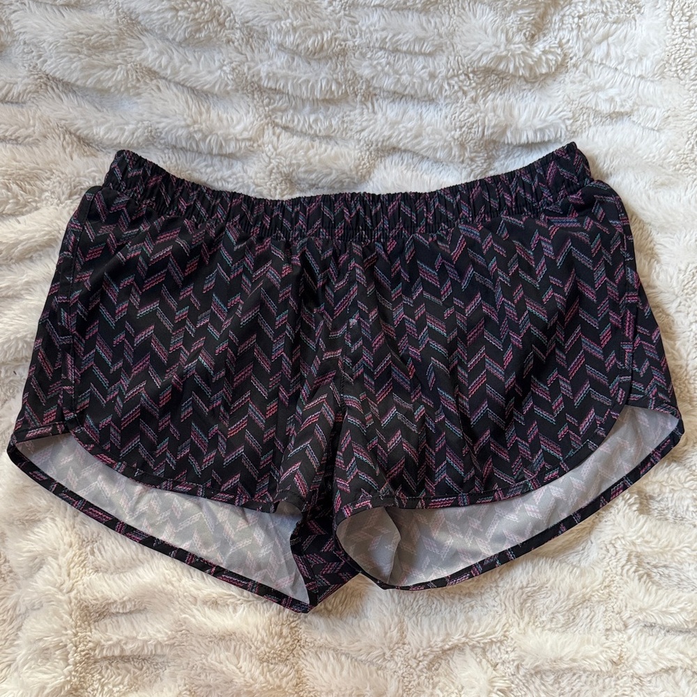 Old Navy Active Black and Pink Patterned Shorts